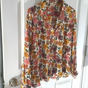 Jane and Delancey floral Whimsical long sleeve rayon button-down top size M